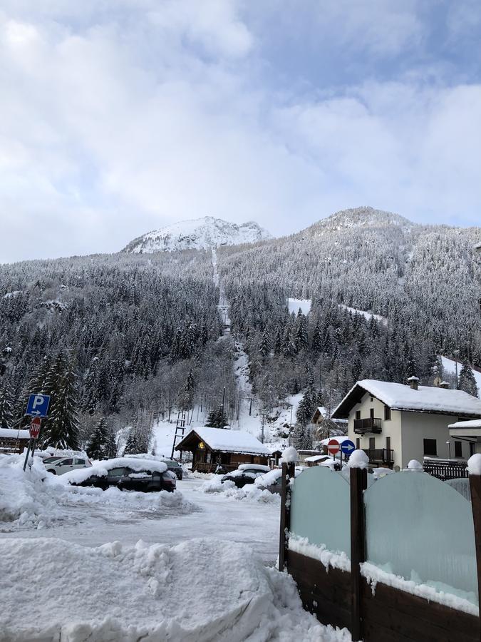 Albergo Alpenrose Ski&Bike Mountain Hotel Грессоне-Сен-Жан Экстерьер фото