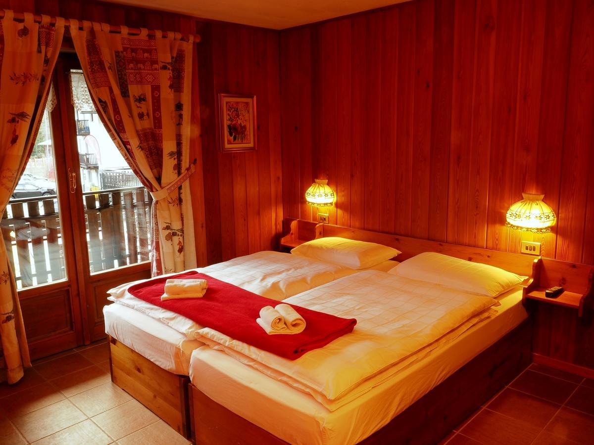 Albergo Alpenrose Ski&Bike Mountain Hotel Грессоне-Сен-Жан Экстерьер фото