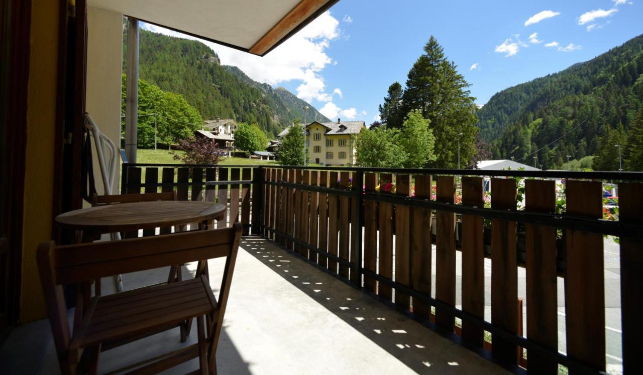 Albergo Alpenrose Ski&Bike Mountain Hotel Грессоне-Сен-Жан Экстерьер фото